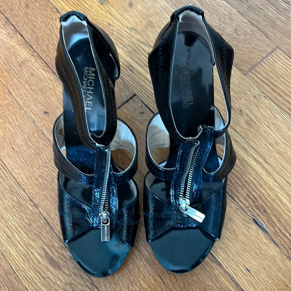 Steve Madden black patent leather stilettos